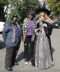 Arra Mowry, Donna Parish-Bischoff and Donna Davies.